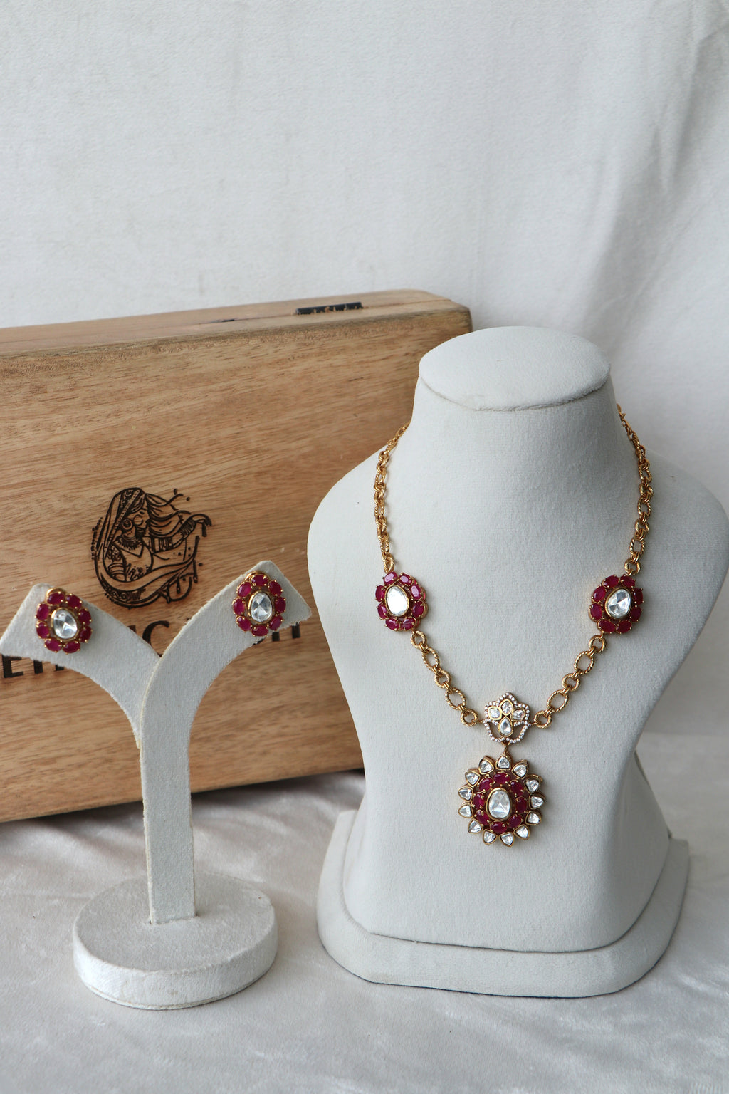Ruby kundan Gold Ethnic Necklace Set