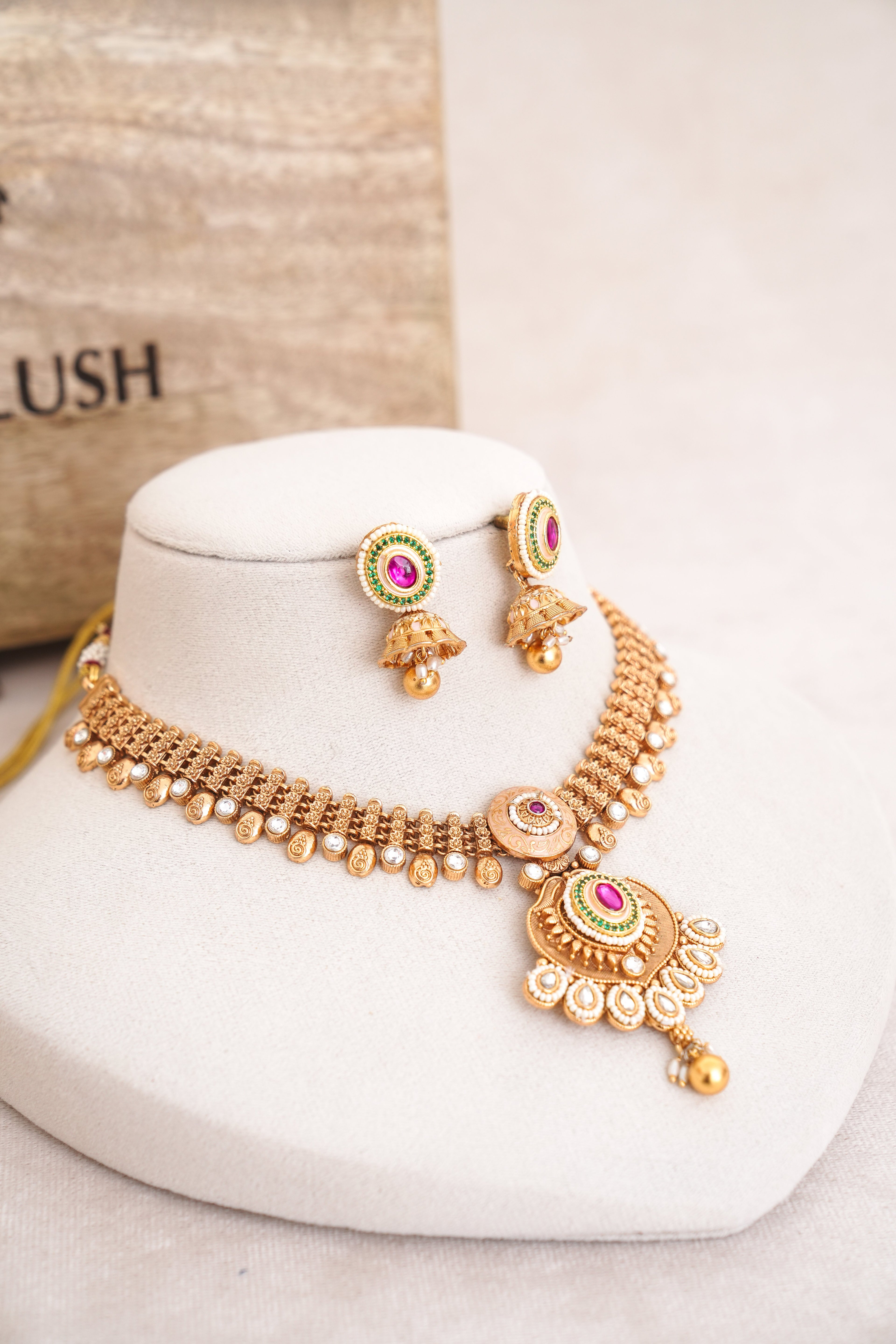 Ruby Sunburst Necklace Set