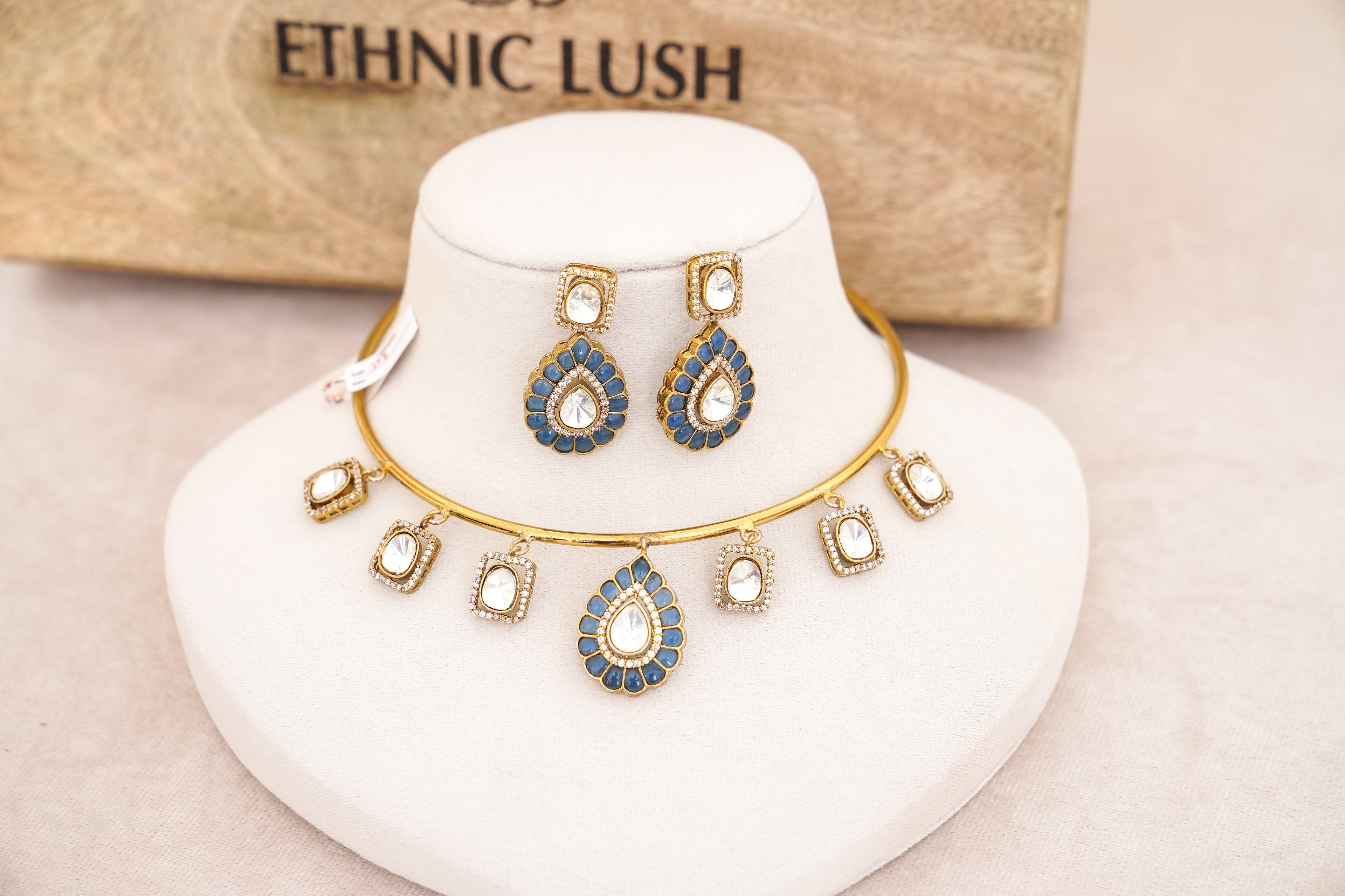 Sapphire Bloom Choker Set
