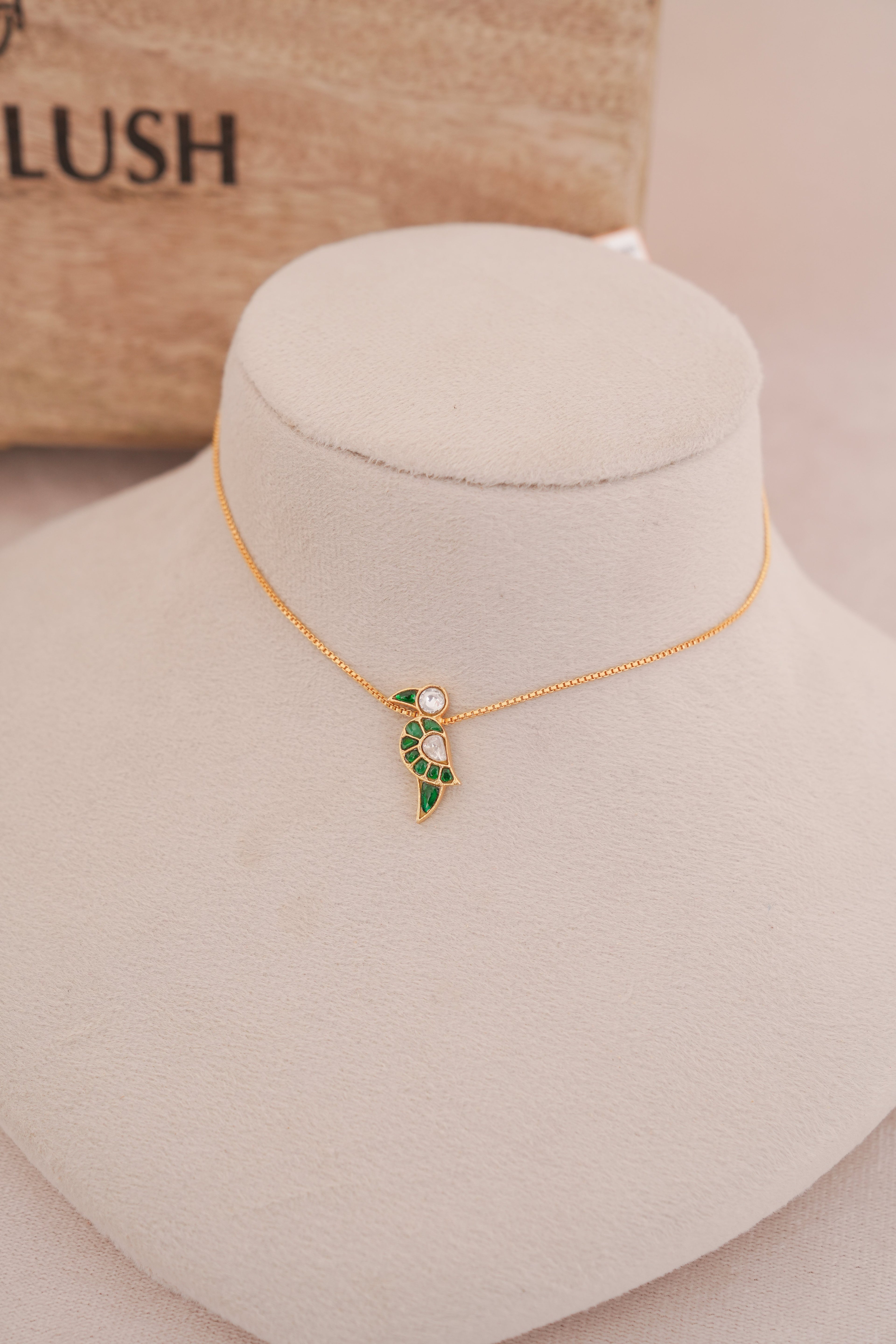 Handcrafted Kundan Bird Pendant Necklace Set