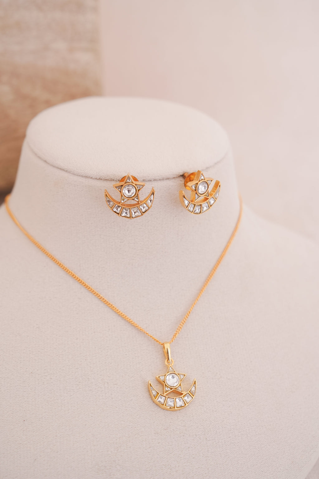 Jadau Star & Crescent Moon Pendant  Set