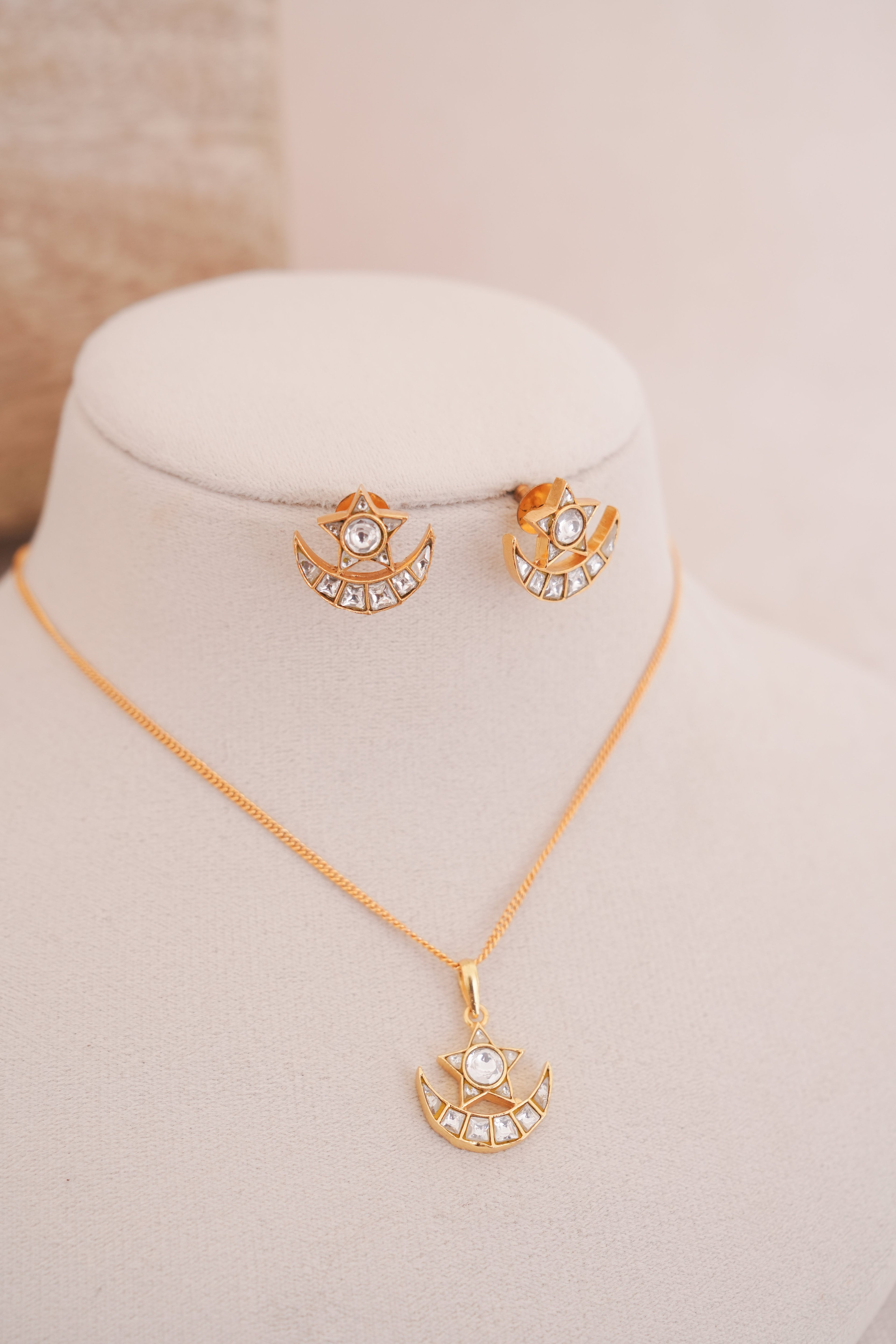 Jadau Star & Crescent Moon Pendant  Set