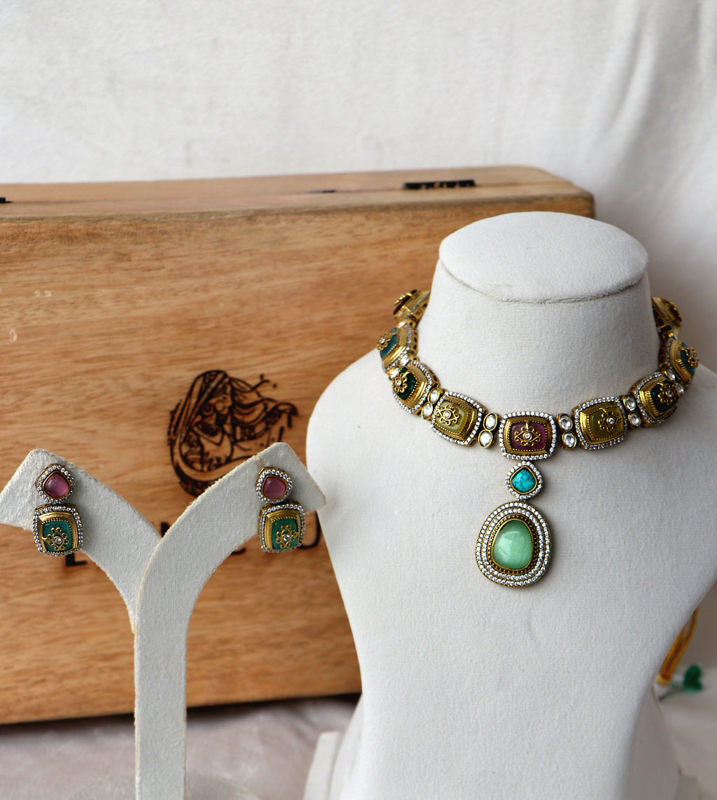 Inlay Stone Kundan Necklace Set