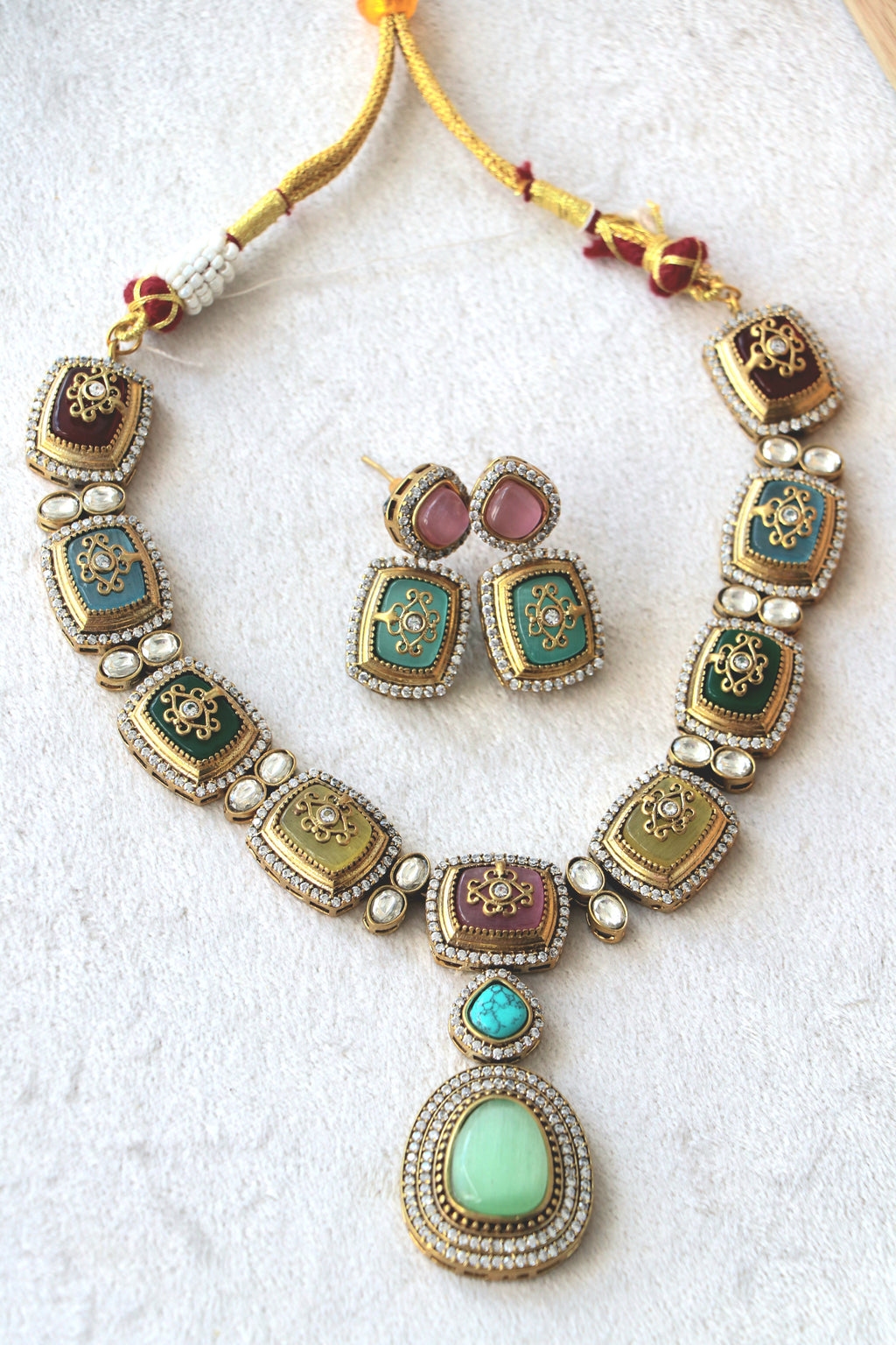 Inlay Stone Kundan Necklace Set
